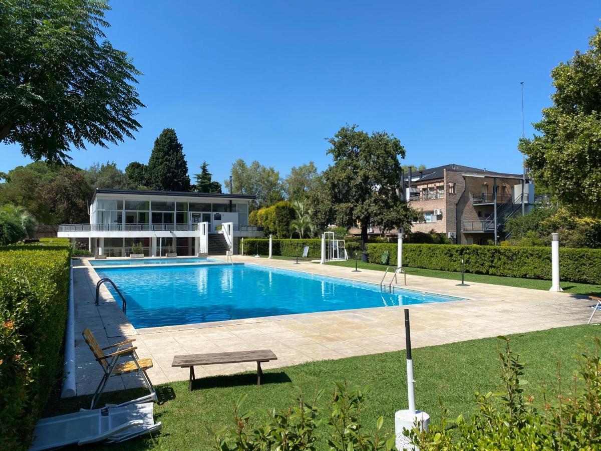 Apartamento En Country Pilar Piscina Parrilla Propia Hasta 4 Personas Pilar (Buenos Aires) Exterior foto