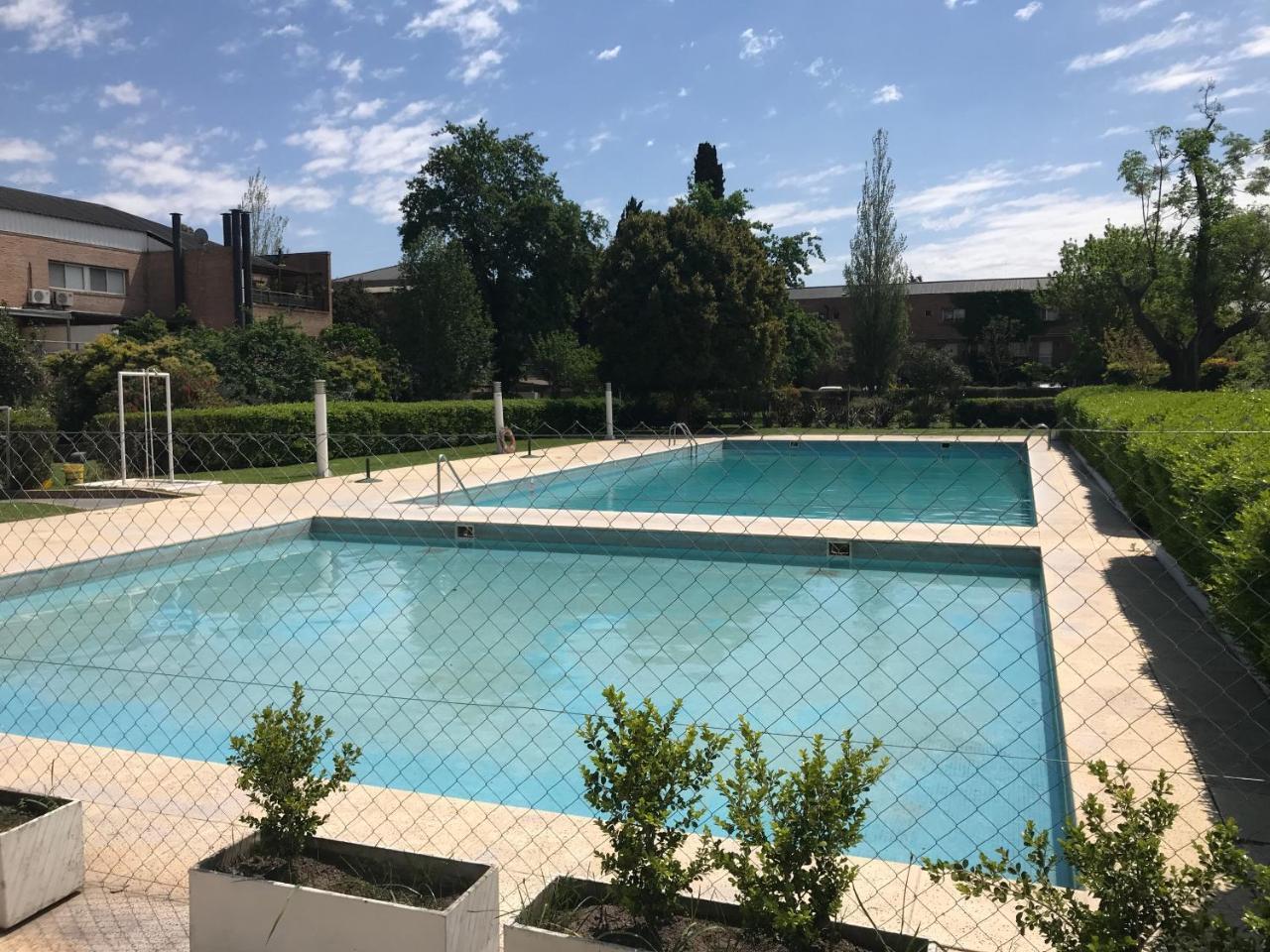 Apartamento En Country Pilar Piscina Parrilla Propia Hasta 4 Personas Pilar (Buenos Aires) Exterior foto
