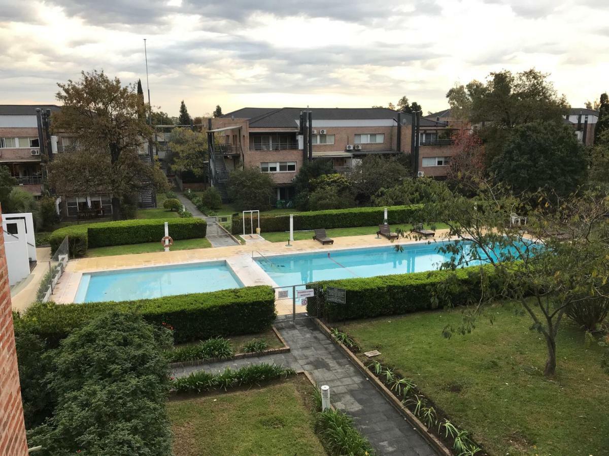 Apartamento En Country Pilar Piscina Parrilla Propia Hasta 4 Personas Pilar (Buenos Aires) Exterior foto
